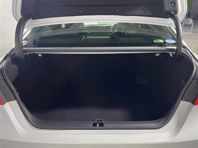 【トランクルーム】トランクルームにもしっかり荷物も積み込めます！！