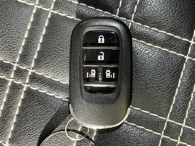 【スマートキー（エンジンスタートストップスイッチ）】スマートキー（電子キー）を持っていれば、スイッチを押すだけでエンジンをかけることができます！