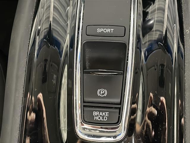 ヴェゼル ハイブリッドX・ホンダセンシング 禁煙車 社外ナビ CD DVD フルセグTV Bluetooth フリップダウン クルーズコントロール バックカメラ 純正ホイール ステアリングリモコン パドルシフト スペアキー 取扱説明書 保証書(20枚目)