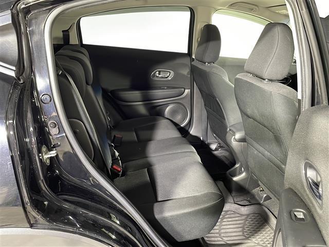 ヴェゼル ハイブリッドX・ホンダセンシング 禁煙車 社外ナビ CD DVD フルセグTV Bluetooth フリップダウン クルーズコントロール バックカメラ 純正ホイール ステアリングリモコン パドルシフト スペアキー 取扱説明書 保証書(26枚目)