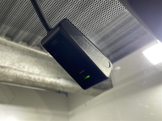 【　ドライブレコーダー　】運転中の記録を残します。事故などを起こした起こされた時の証拠を残します。