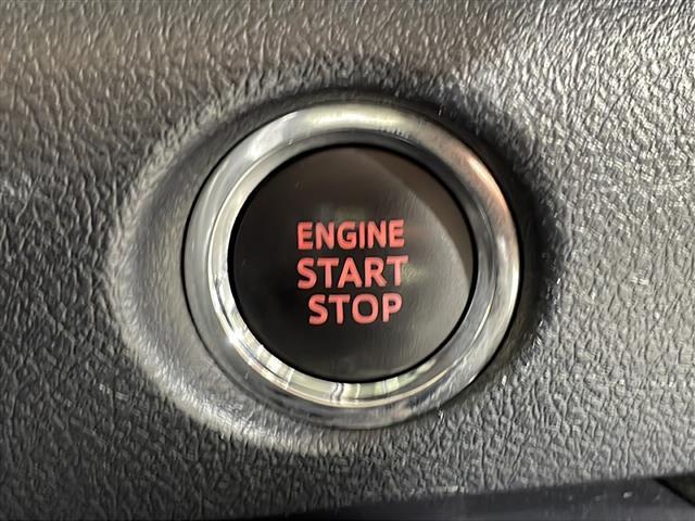 店舗にて現車の確認もいただけますので、お電話で在庫のご確認の上是非ご来店くださいませ！！！