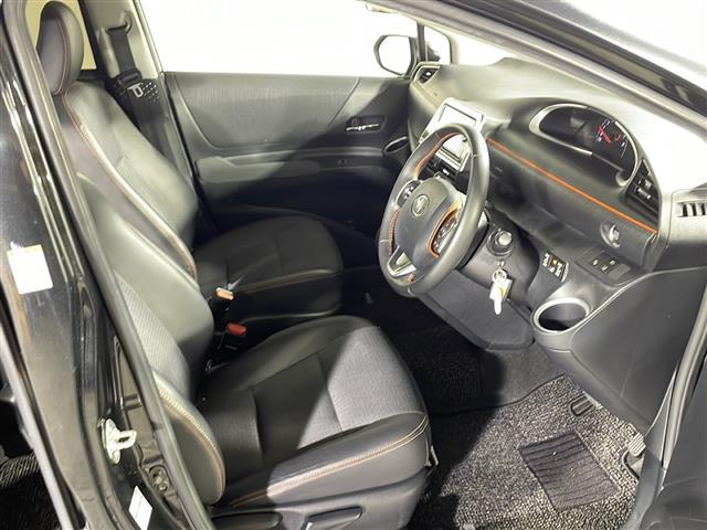 【　フロントシート　】使えるフロントシートで快適ドライブ♪