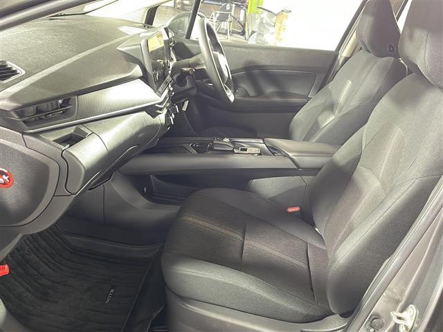 【　フロントシート　】使えるフロントシートで快適ドライブ♪