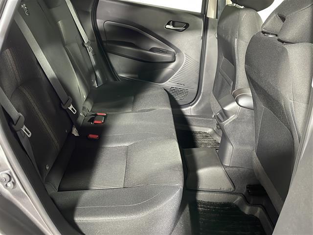 【　セカンドシート　】２列目も広々お乗りいただけます♪