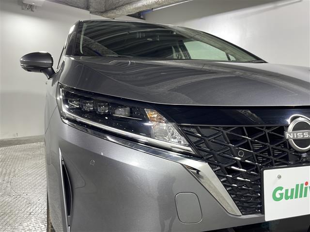 【　ＬＥＤヘッドライト　】悪天候や夜間の走行も視界良好で安心してお乗りいただけます。