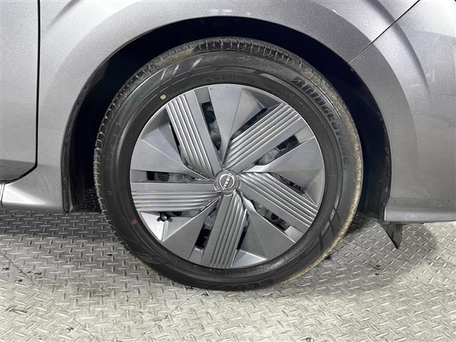 店舗にて現車の確認もいただけますので、お電話で在庫のご確認の上是非ご来店くださいませ！！！／／／／／／／／／／