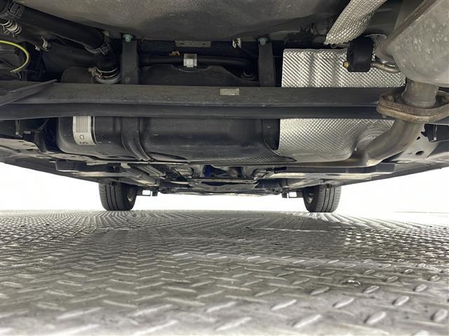 店舗にて現車の確認もいただけますので、お電話で在庫のご確認の上是非ご来店くださいませ！！！