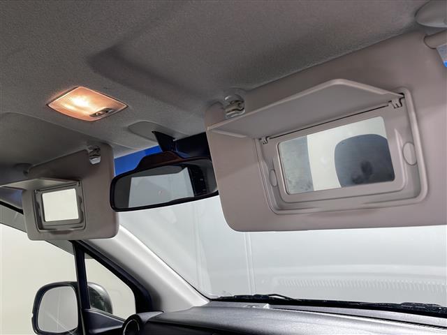 店舗にて現車の確認もいただけますので、お電話で在庫のご確認の上是非ご来店くださいませ！！！