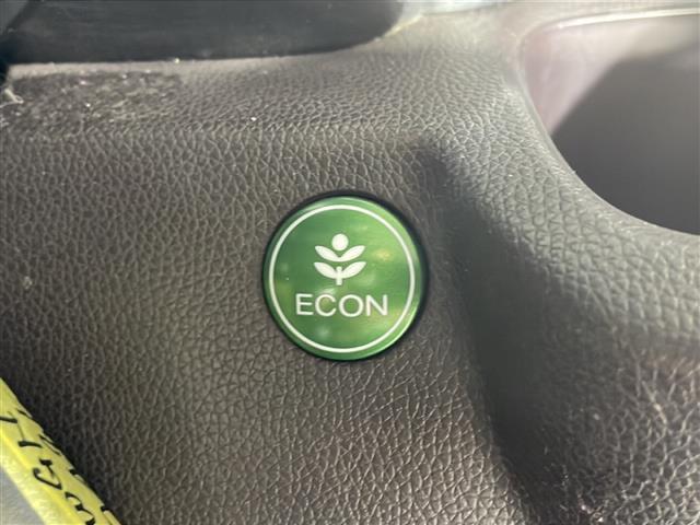 店舗にて現車の確認もいただけますので、お電話で在庫のご確認の上是非ご来店くださいませ！！！