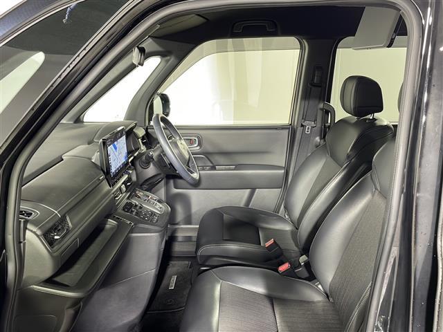 【　フロントシート　】使えるフロントシートで快適ドライブ♪