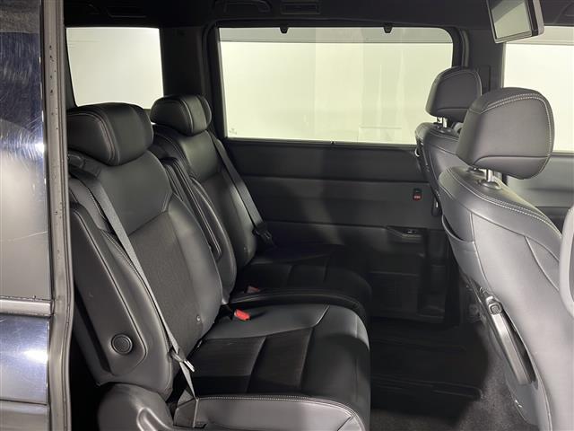 【　セカンドシート　】２列目も広々お乗りいただけます♪