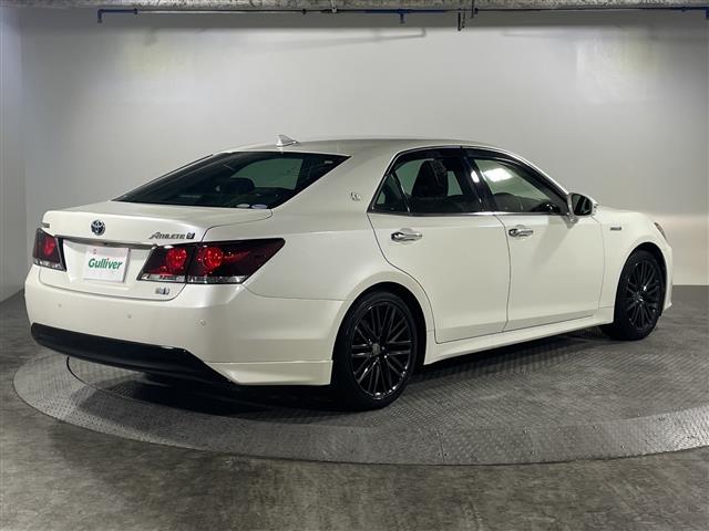 クラウンハイブリッド アスリートＳ　ブラックスタイル　県外仕入れ　禁煙車　純正ナビ　フルセグＴＶ　ＣＤ　ＤＶＤ　Ｂｌｕｅｔｏｏｔｈ　バックカメラ　レザーシート　パワーシート　シートヒーター　エアシート　純正アルミホイール　ドライブレコーダー　ＥＴＣ（35枚目）