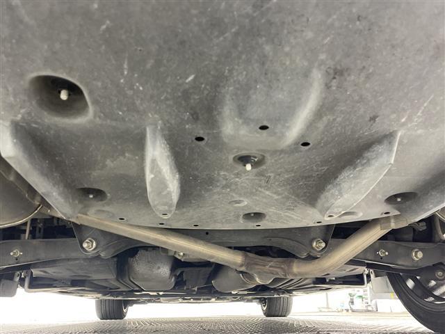 クラウンハイブリッド アスリートＳ　ブラックスタイル　県外仕入れ　禁煙車　純正ナビ　フルセグＴＶ　ＣＤ　ＤＶＤ　Ｂｌｕｅｔｏｏｔｈ　バックカメラ　レザーシート　パワーシート　シートヒーター　エアシート　純正アルミホイール　ドライブレコーダー　ＥＴＣ（43枚目）