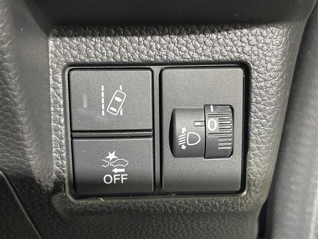 Ｎ－ＢＯＸカスタム Ｌ　県外仕入　禁煙車　社外ナビ　【ＣＤ／ＤＶＤ／Ｂｌｕｅｔｏｏｔｈ／フルセグＴＶ】バックカメラ　片側電動パワースライドドア　クルーズコントロール　ステアリングリモコン　クリアランスソナー　プッシュスタート（9枚目）