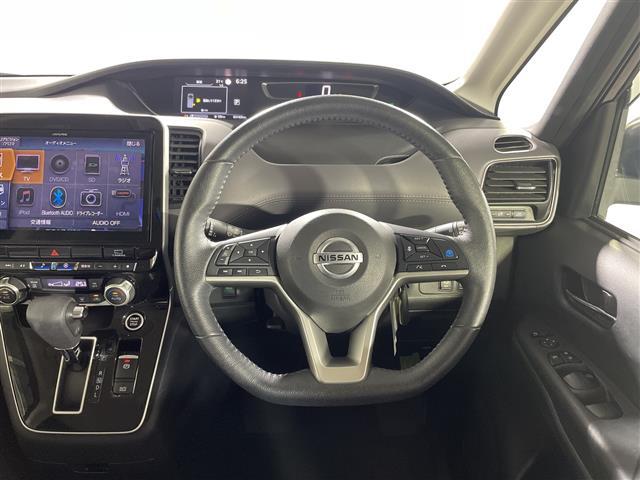 �y�v�����X�e�A�����O�z�{�v�d�l�ō��������ӂ��n���h���ł��B�g���Ύg���قǖ����o�Ă���̂Œi�X�ƈ������N���Ă���̂̓��U�[�f�ނȂ�ł͂ł��I