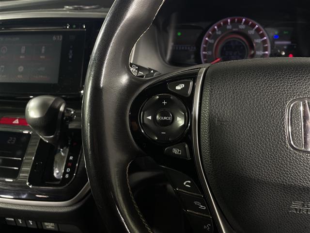 オデッセイ アブソルート　純正ナビ　フルセグＴＶ　ＣＤ　ＤＶＤ　Ｂｌｕｅｔｏｏｔｈ　ＨＤＭＩ　バックカメラ　両側パワースライドドア　３６０°ドライブレコーダー　ステアリングスイッチ　クルーズコントロール　コーナーセンサー（11枚目）