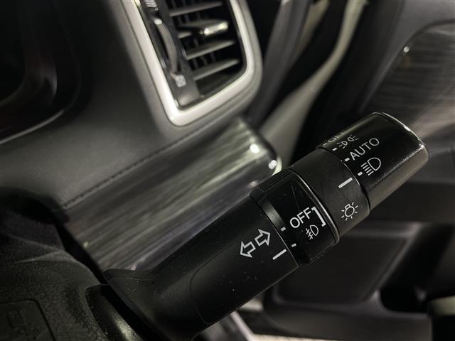 オデッセイ アブソルート　純正ナビ　フルセグＴＶ　ＣＤ　ＤＶＤ　Ｂｌｕｅｔｏｏｔｈ　ＨＤＭＩ　バックカメラ　両側パワースライドドア　３６０°ドライブレコーダー　ステアリングスイッチ　クルーズコントロール　コーナーセンサー（18枚目）