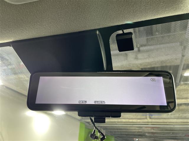 ノート ｅ－パワー　Ｘ　県外仕入　禁煙車　アラウンドビューカメラ　デジタルインナーミラー　純正ナビ　フルセグＴＶ　Ｂｌｕｅｔｏｏｔｈ接続　レーンアシスト　コーナーセンサー　ＥＴＣ　ＬＥＤヘッドライト　オートライト　純正アルミ（7枚目）