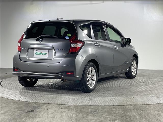 ノート ｅ－パワー　Ｘ　県外仕入　禁煙車　アラウンドビューカメラ　デジタルインナーミラー　純正ナビ　フルセグＴＶ　Ｂｌｕｅｔｏｏｔｈ接続　レーンアシスト　コーナーセンサー　ＥＴＣ　ＬＥＤヘッドライト　オートライト　純正アルミ（38枚目）