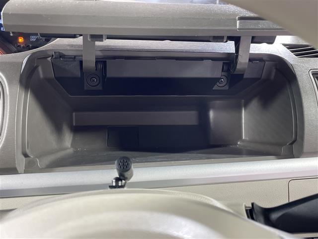 シフォン Ｇ　スマートアシスト　禁煙車　県外仕入れ　パワースライドドア　衝突軽減ブレーキ　社外ナビ　フルセグＴＶ　ＣＤ　ＤＶＤ　ＢＴ　ＦＭ　ＡＭ　バックカメラ　ドライブレコーダー　ＥＴＣ　シートヒーター　オートマチックハイビーム（12枚目）