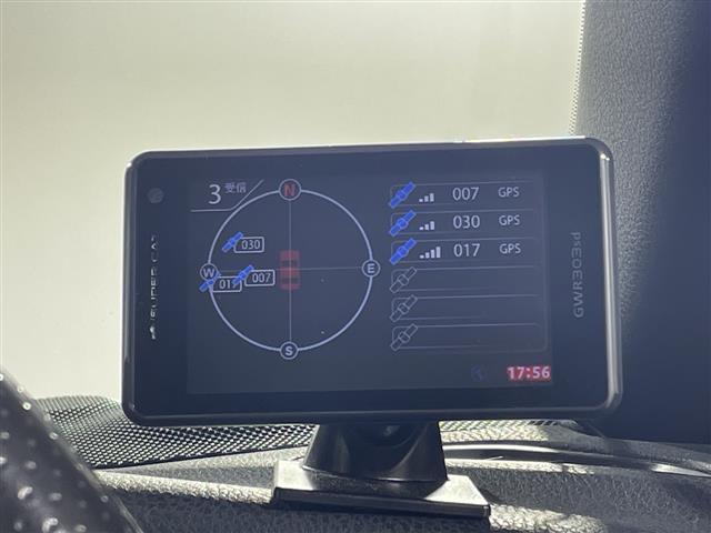 ８６ ＧＴ　県外仕入れ　禁煙車　ＴＲＤエアロ　社外ナビ　ＣＤ　ＤＶＤ　Ｂｌｕｅｔｏｏｔｈ　フルセグＴＶ　バックカメラ　パドルシフト　ドライブレコーダー　社外１８インチアルミ　ＢＬＩＴＺ車高調　パドルシフト（21枚目）