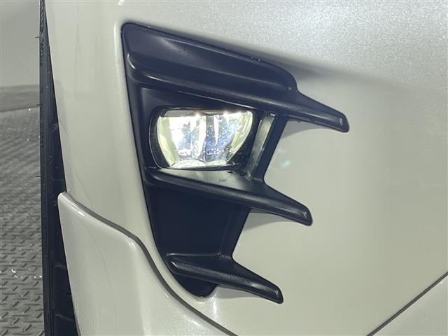 ８６ ＧＴ　県外仕入れ　禁煙車　ＴＲＤエアロ　社外ナビ　ＣＤ　ＤＶＤ　Ｂｌｕｅｔｏｏｔｈ　フルセグＴＶ　バックカメラ　パドルシフト　ドライブレコーダー　社外１８インチアルミ　ＢＬＩＴＺ車高調　パドルシフト（29枚目）
