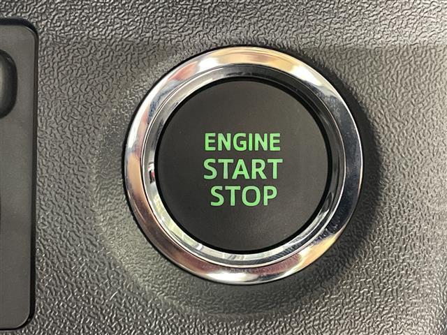 ハイエースワゴン グランドキャビン　県外仕入れ　禁煙車　１０名乗り　純正ナビ　ＣＤ　ＤＶＤ　ワンセグＴＶ　Ｂｌｕｅｔｏｏｔｈ　パノラミックビューモニター　左側パワースライドドア　トヨタセーフティセンス　デジタルインナーミラー（23枚目）