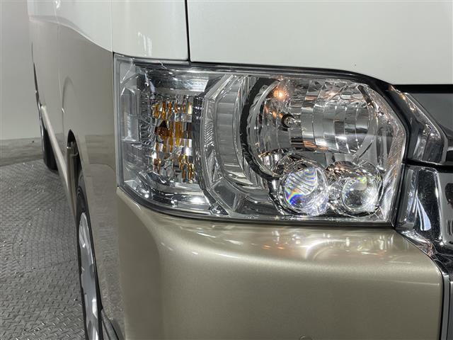 ハイエースワゴン グランドキャビン　県外仕入れ　禁煙車　１０名乗り　純正ナビ　ＣＤ　ＤＶＤ　ワンセグＴＶ　Ｂｌｕｅｔｏｏｔｈ　パノラミックビューモニター　左側パワースライドドア　トヨタセーフティセンス　デジタルインナーミラー（31枚目）