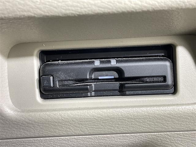 ルークス Ｘ　県外仕入れ　禁煙車　ワンオーナ　純正１０インチナビ　ＣＤ　ＤＶＤ　Ｂｌｕｅｔｏｏｔｈ　フルセグＴＶ　アラウンドビューモニター　ＥＴＣ　ドライブレコーダー前　パワースライドドア　ステアリングスイッチ（11枚目）