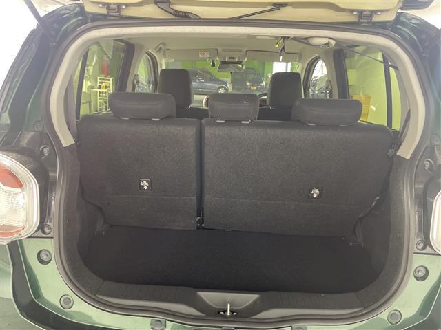 【　ラゲッジスペース　】リアシートを倒せばこの大容量！！ダンボールなどの大きい荷物も釣り具などの長尺物まで様々載せられそうです！！