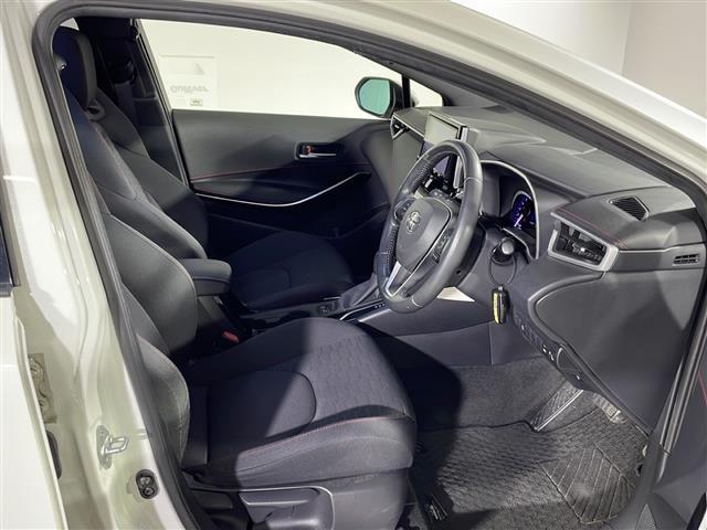 【　フロントシート　】使えるフロントシートで快適ドライブ♪