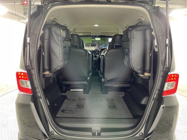 フリードハイブリッド ジャストセレクション　禁煙車　両側電動パワースライドドア　社外サブウーファー　社外ナビ　（ＣＤ／Ｂｌｕｅｔｏｏｔｈ／フルセグＴＶ）　バックカメラ　革調シートカバー　社外ツイーター　純正ラバーマット　オートライト　ＥＴＣ（27枚目）