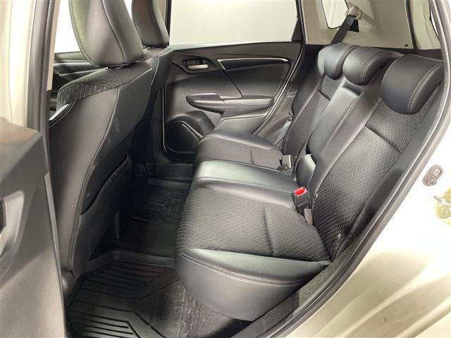 �y�㕔���ȁz��l�������Ă��]�T�̂���L���ł��I�I����⑫���̃X�y�[�X���L������Ă���܂��I