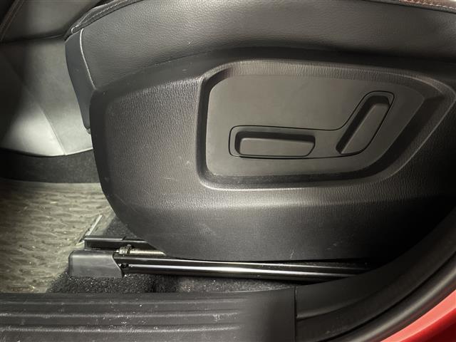 �y�p���[�V�[�g�i�d���V�[�g�j�z�V�[�g��d���ŁA�O��ɃX���C�h�܂��͏㉺�̍����Ȃǂ𒲐����邱�Ƃ��ł��܂��I�ׂ���������X�C�b�`��łł���̂ŁA�ƂĂ��֗��ł��I