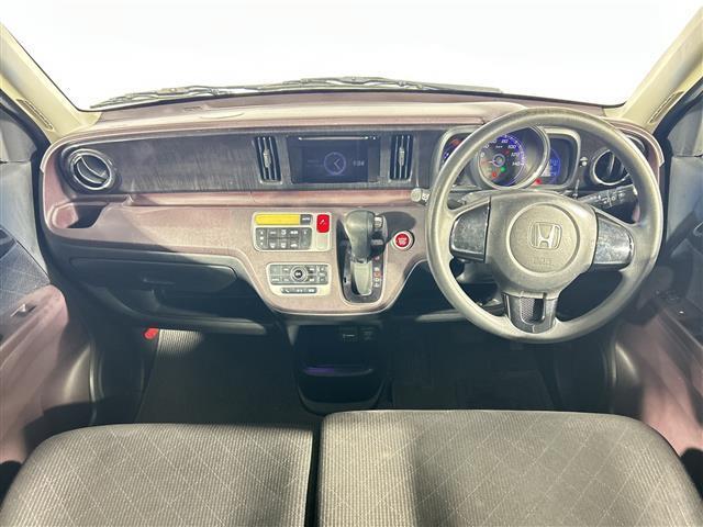 【ディスプレイオーディオ】スマホに接続すれば「Ａｐｐｌｅ　ＣａｒＰｌａｙ」または「Ａｎｄｒｏｉｄ　Ａｕｔｏ」から、アプリのナビや電話・メッセージ・音楽などが利用できます！