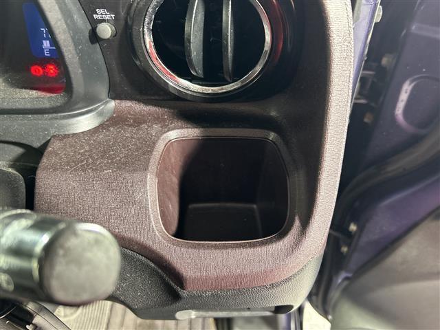 店舗にて現車の確認もいただけますので、お電話で在庫のご確認の上是非ご来店くださいませ！！！