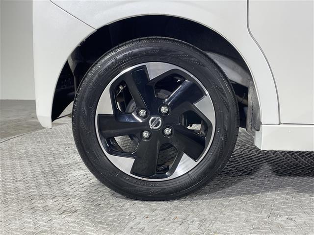 店舗にて現車の確認もできますので、お電話で在庫のご確認の上是非ご来店くださいませ！！！