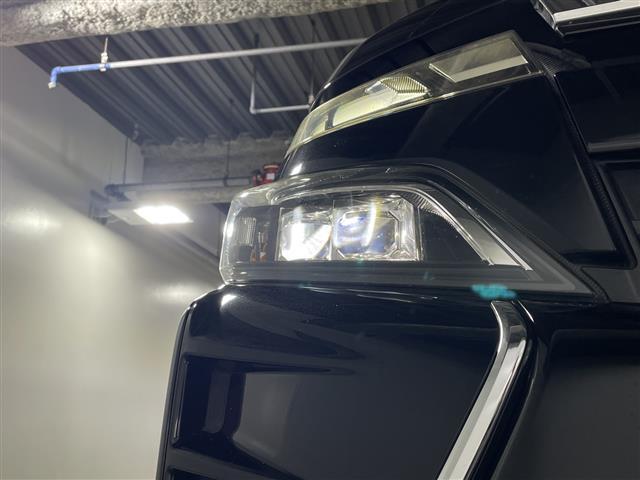 �y���C�g�E�����v�z���V����Ԃ̑��s�����E�ǍD�ň��S���Ă���肢�������܂��B�w�b�h���C�g�E�z�C�[���E�t�����g�K���X�ȂǐF�X�ȕ����R�[�e�B���O�����p�ӂ��Ă���܂��B���Ђ����k���������B