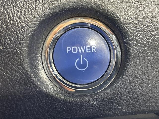 【スマートキー（エンジンスタートストップスイッチ）】スマートキー（電子キー）を持っていれば、スイッチを押すだけでエンジンをかけることができます！