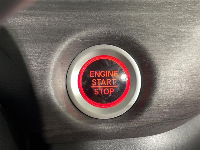 �y�X�}�[�g�L�[�i�G���W���X�^�[�g�X�g�b�v�X�C�b�`�j�z�X�}�[�g�L�[�i�d�q�L�[�j�������Ă���΁A�X�C�b�`�����������ŃG���W���������邱�Ƃ��ł��܂��I