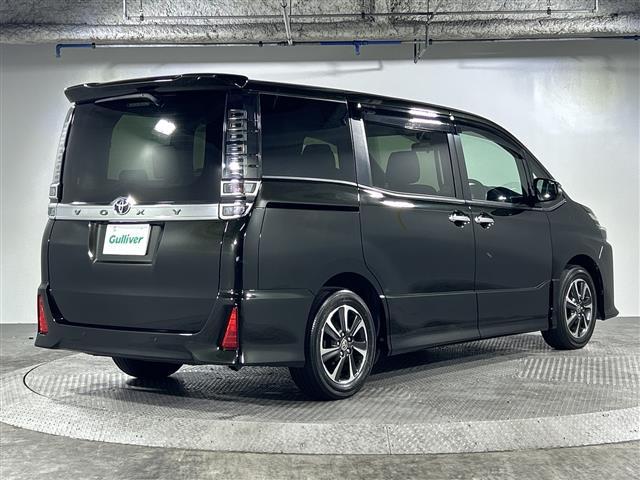 店舗にて現車の確認もできますので、お電話で在庫のご確認の上是非ご来店くださいませ！！！