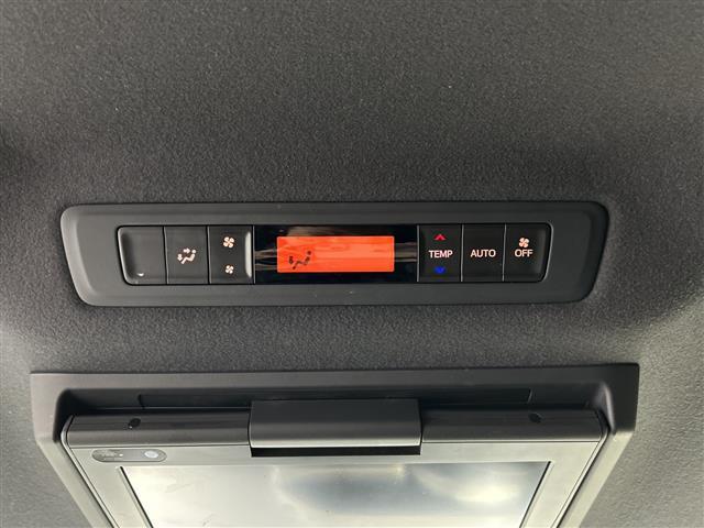 店舗にて現車の確認もできますので、お電話で在庫のご確認の上是非ご来店くださいませ！！！