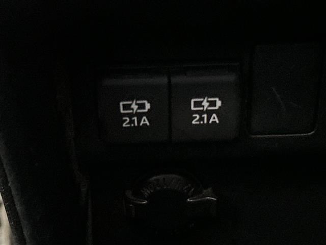 店舗にて現車の確認もできますので、お電話で在庫のご確認の上是非ご来店くださいませ！！！