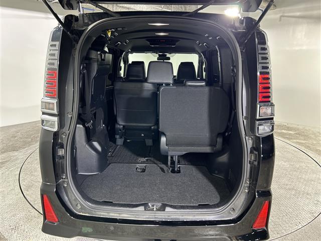 店舗にて現車の確認もできますので、お電話で在庫のご確認の上是非ご来店くださいませ！！！