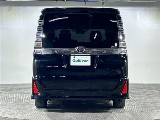 店舗にて現車の確認もできますので、お電話で在庫のご確認の上是非ご来店くださいませ！！！