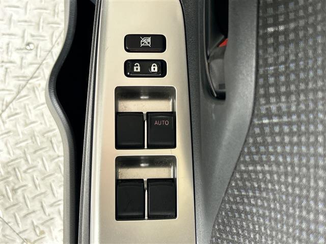 �y�p���[�E�C���h�E�z�^�]�Ȃ̃X�C�b�`�ŁA�e�Ȃ̑��K���X�̊J���ł��܂��I����ƕ֗��ł���ˁI