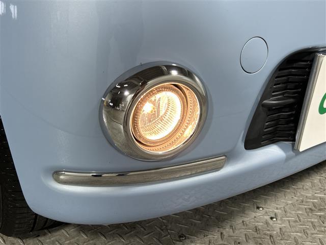 �y���C�g�E�����v�z���V����Ԃ̑��s�����E�ǍD�ň��S���Ă���肢�������܂��B�w�b�h���C�g�E�z�C�[���E�t�����g�K���X�ȂǐF�X�ȕ����R�[�e�B���O�����p�ӂ��Ă���܂��B���Ђ����k���������B