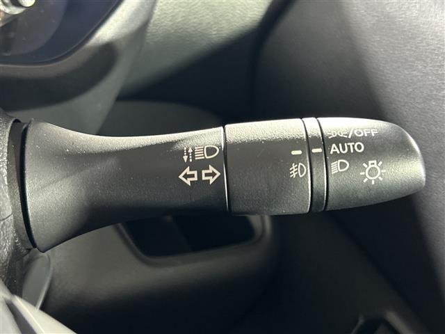 �y�I�[�g���C�g�i�`�t�s�n�j�z�O�̖��邳���V�X�e�������m���āA�����Ńw�b�h���C�g���_�����܂��I�w�b�h���C�g�����Y���h���֗��@�\�ł��B