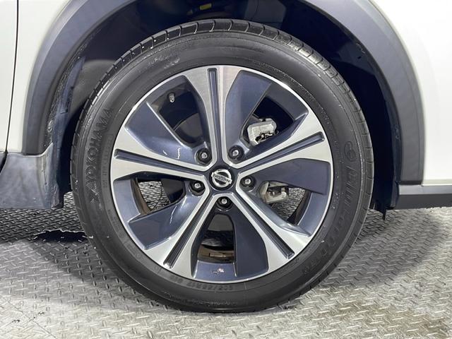 【　純正１７インチアルミホイール　】専用のアルミなので、お車のイメージにぴったり！！社外のアルミやスタッドレスタイヤも取り扱いございます！！ドレスアップもカスタマイズもお任せください！！